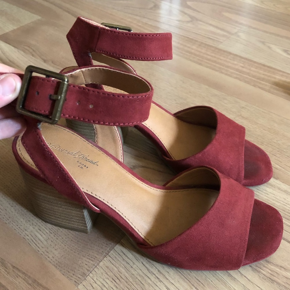 Size 5 Maroon Ankle Strap Heels